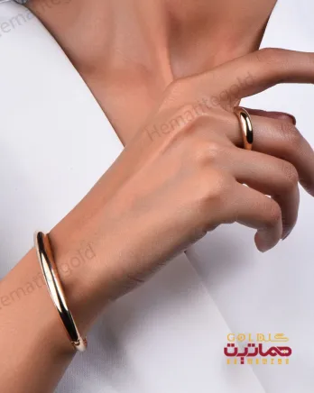 تکپوش و انگشتر تاج